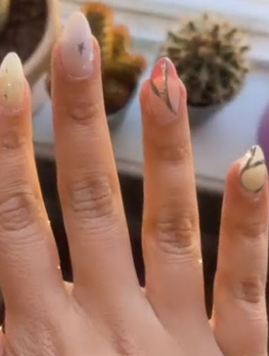 Beauty Con Cariño nail photo 1